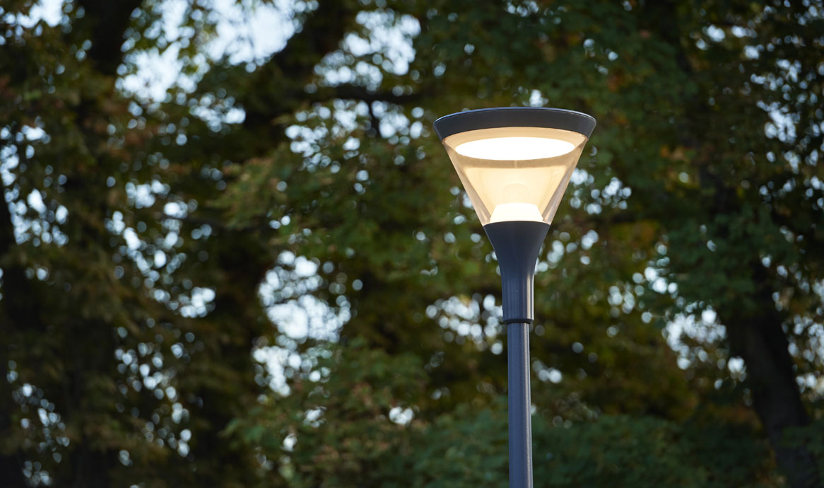 sky_utterslev_1166_close