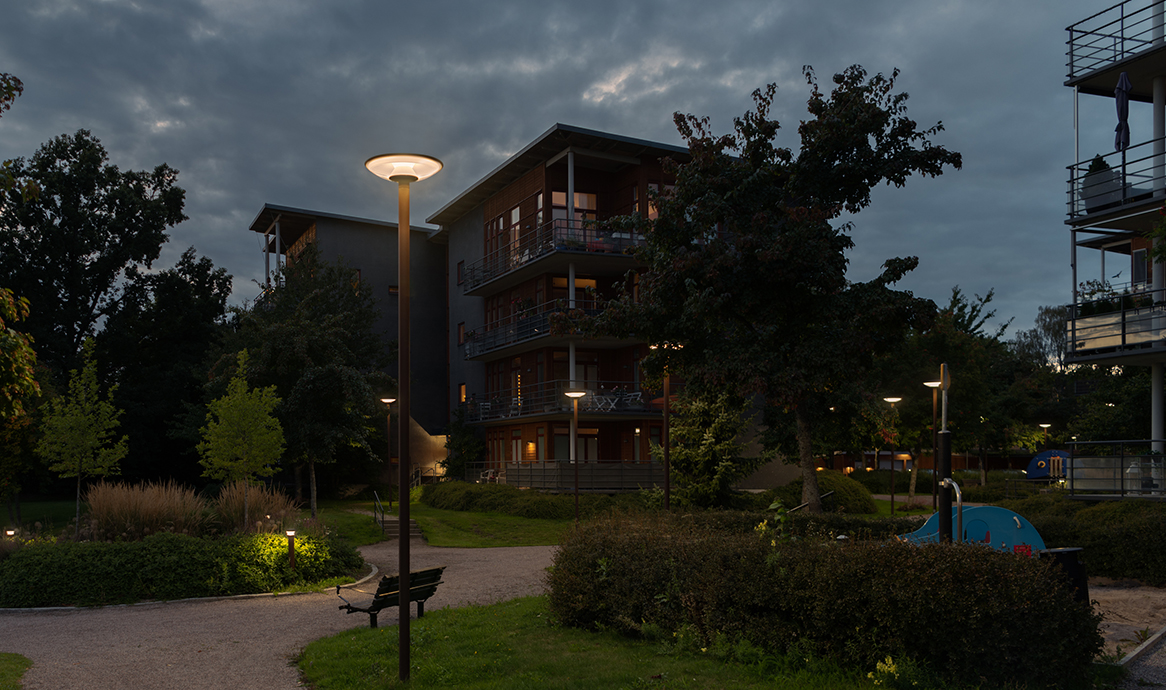 space_oerebro_17551_1166